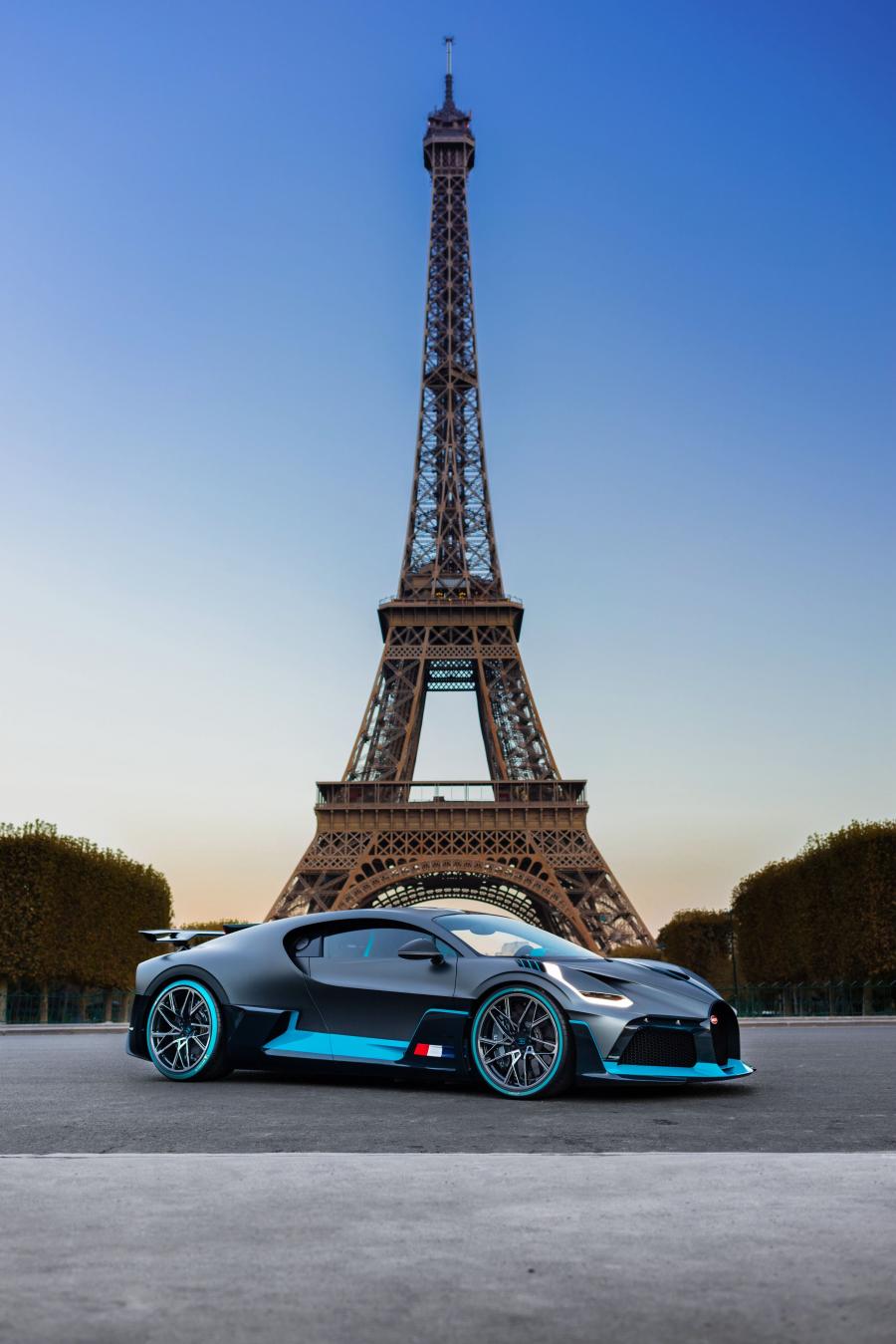 Bugatti Divo 2018 года  (фото 33 из 46)